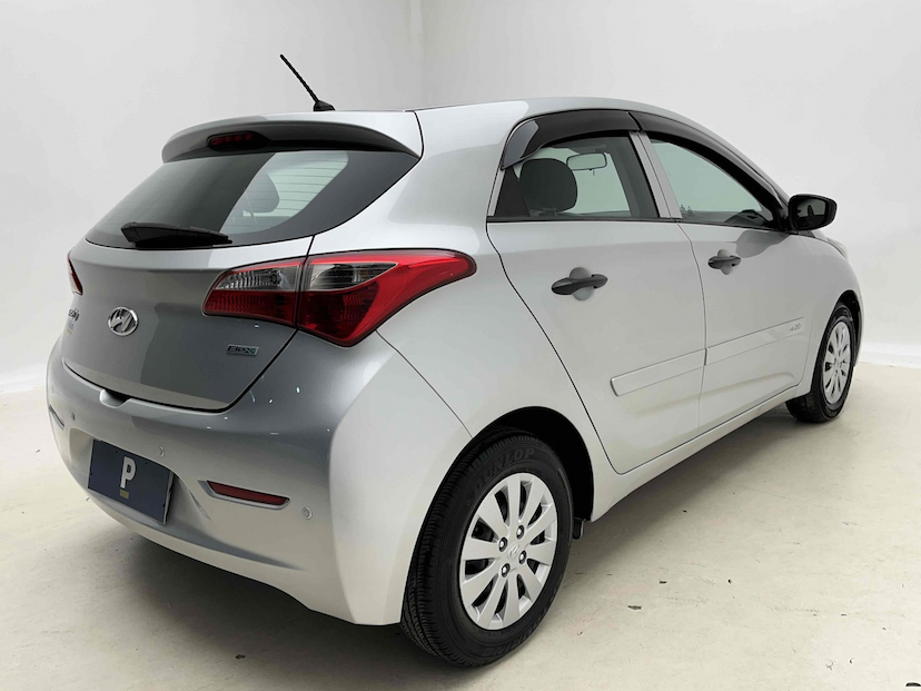 Foto do veículo HYUNDAI HB20 1.0 COMFORT 12V FLEX 4P MANUAL 2014 76.211 KM 39.900,00