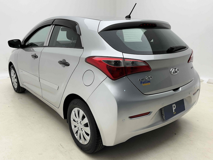 Foto do veículo HYUNDAI HB20 1.0 COMFORT 12V FLEX 4P MANUAL 2014 76.211 KM 39.900,00