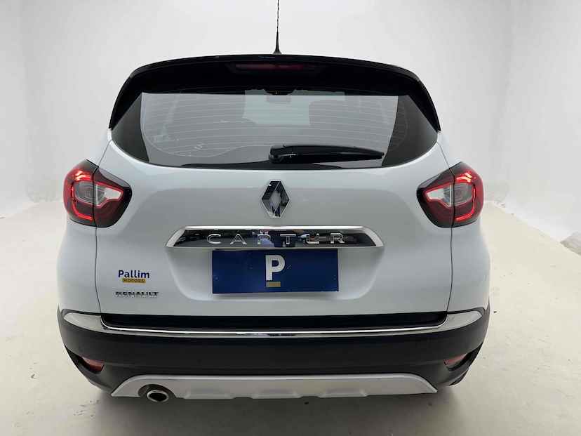Foto do veículo RENAULT CAPTUR 1.6 16V SCE FLEX INTENSE X-TRONIC 2020 64.837 KM 80.900,00