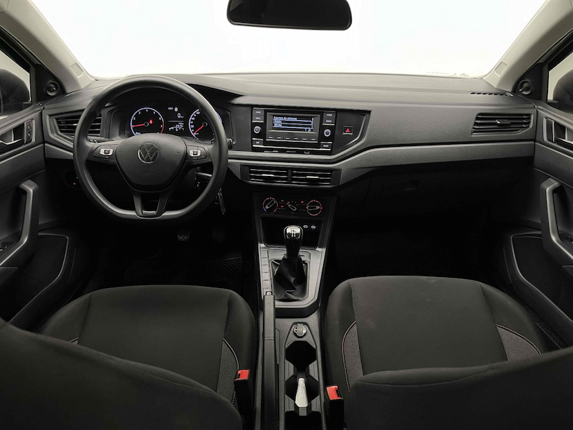 Foto do veículo VOLKSWAGEN POLO 1.0 MPI TRACK MANUAL 2023 34.519 KM 70.900,00