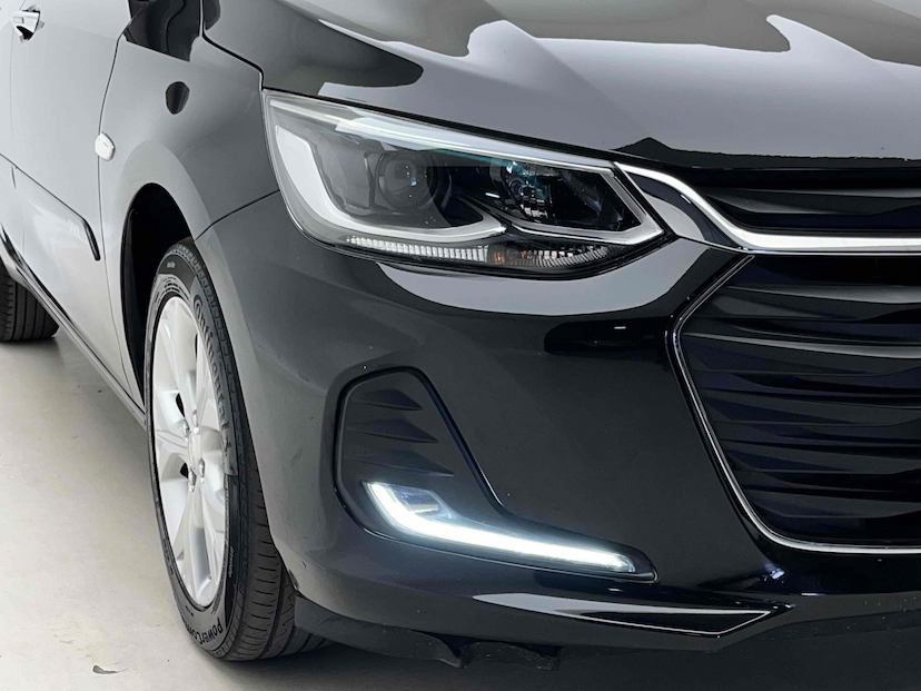 Foto do veículo CHEVROLET ONIX 1.0 TURBO FLEX PLUS PREMIER AUTOMÁTICO 2022 37.445 KM 84.900,00