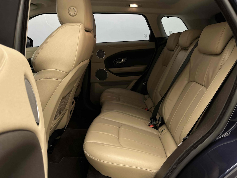 Foto do veículo LAND ROVER RANGE ROVER EVOQUE 2.0 SE 4WD 16V GASOLINA 4P AUTOMÁTICO 2018 48.659 KM 127.900,00