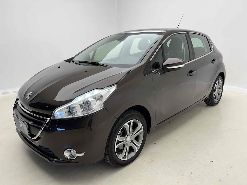 Foto do veículo PEUGEOT 208 1.6 GRIFFE 16V FLEX 4P MANUAL 2015 44.966 KM 45.900,00