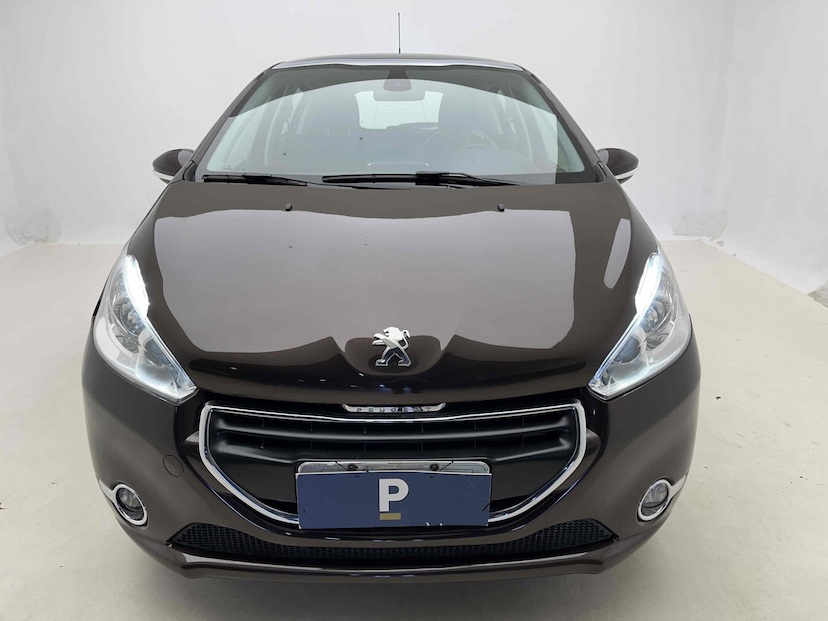 Foto do veículo PEUGEOT 208 1.6 GRIFFE 16V FLEX 4P MANUAL 2015 44.966 KM 45.900,00