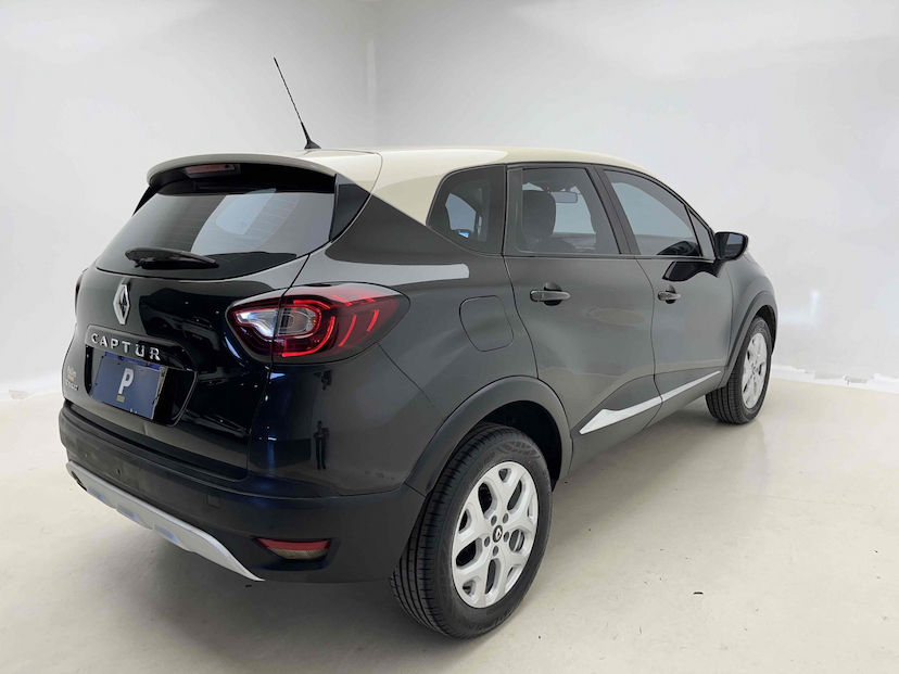 Foto do veículo RENAULT CAPTUR 1.6 16V SCE FLEX ZEN X-TRONIC 2019 69.086 KM 72.900,00