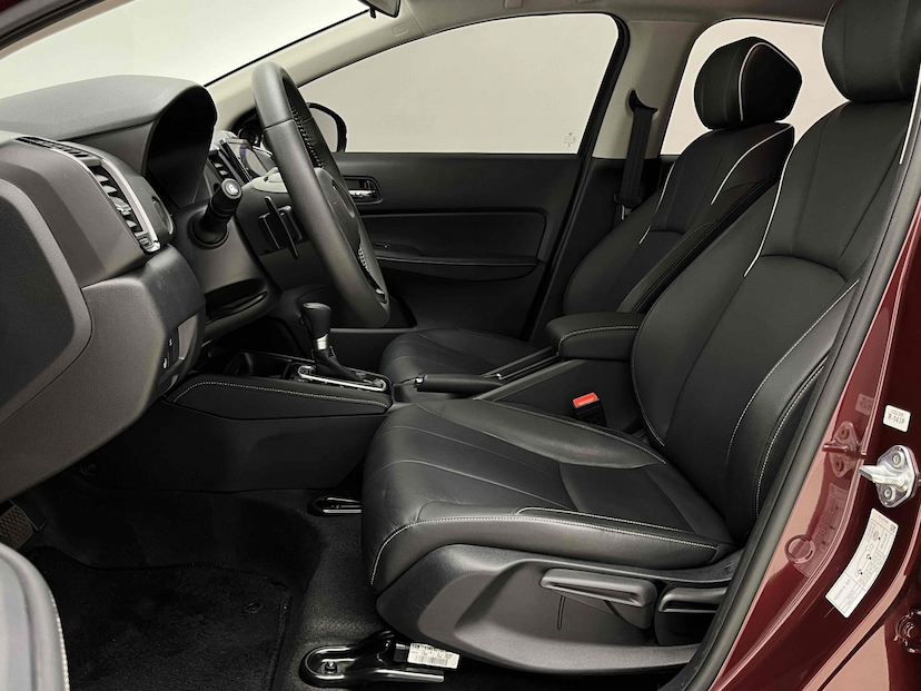 Foto do veículo HONDA CITY 1.5 I-VTEC FLEX HATCH TOURING CVT 2024 15.269 KM 124.900,00