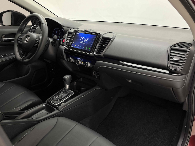 Foto do veículo HONDA CITY 1.5 I-VTEC FLEX HATCH TOURING CVT 2024 15.269 KM 124.900,00