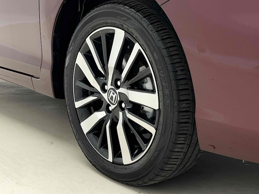 Foto do veículo HONDA CITY 1.5 I-VTEC FLEX HATCH TOURING CVT 2024 15.269 KM 124.900,00