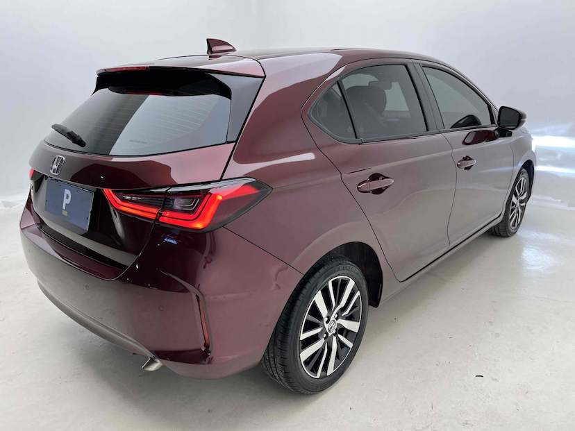 Foto do veículo HONDA CITY 1.5 I-VTEC FLEX HATCH TOURING CVT 2024 15.269 KM 124.900,00