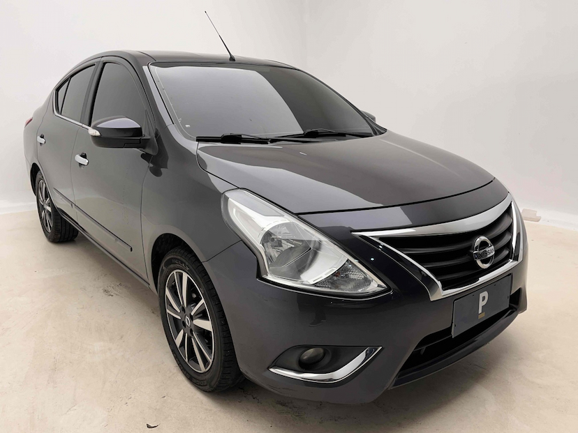 Foto do veículo NISSAN VERSA 1.6 16V FLEXSTART SL 4P XTRONIC 2019 87.340 KM 65.900,00