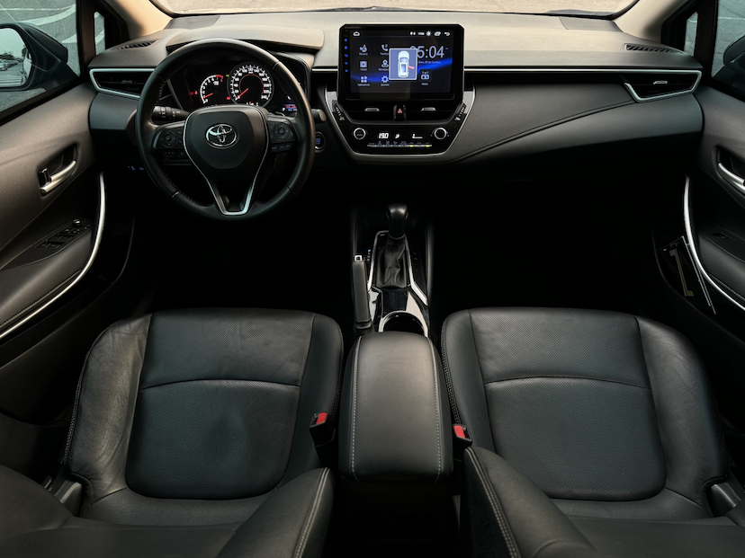 Foto do veículo TOYOTA COROLLA 2.0 VVT-IE FLEX XEI DIRECT SHIFT 2023 47.072 KM 180.000,00