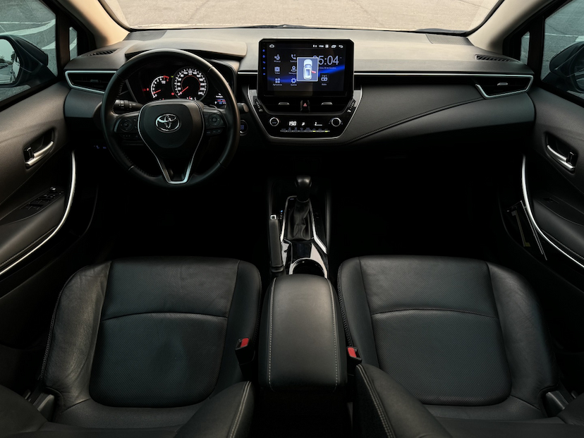 Foto do veículo TOYOTA COROLLA 2.0 VVT-IE FLEX XEI DIRECT SHIFT 2023 47.072 KM 180.000,00