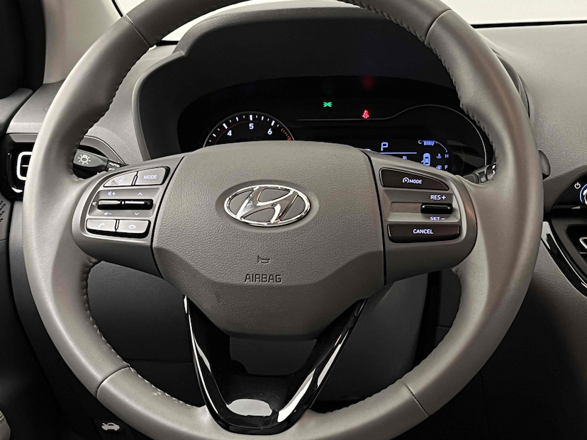 Foto do veículo HYUNDAI HB20S 1.0 TGDI FLEX DIAMOND AUTOMÁTICO 2021 45.174 KM 79.900,00