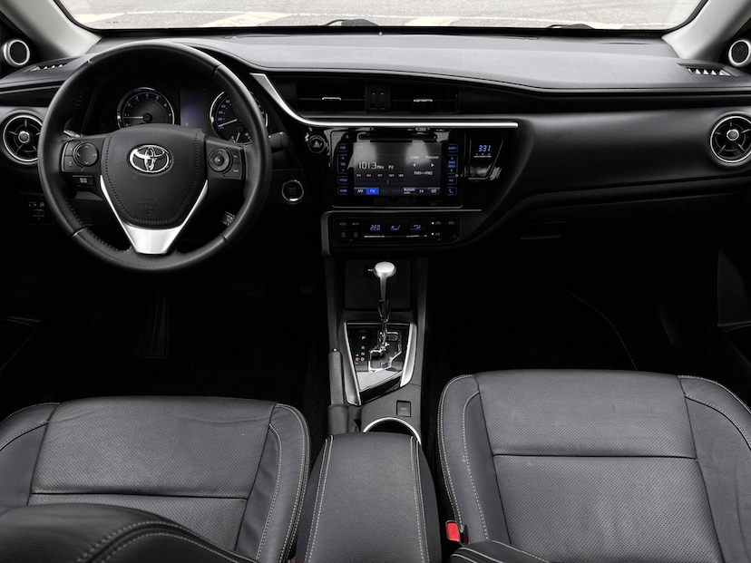 Foto do veículo TOYOTA COROLLA 2.0 XEI 16V FLEX 4P AUTOMÁTICO 2019 70.352 KM 118.900,00