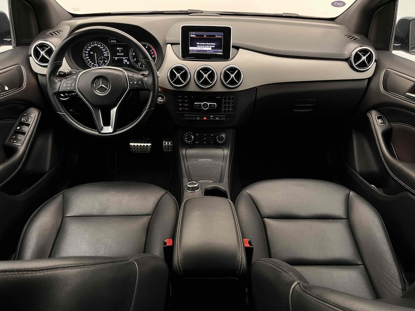 Foto do veículo MERCEDES-BENZ B 200 1.6 TURBO GASOLINA 4P AUTOMÁTICO 2013 77.610 KM 64.900,00