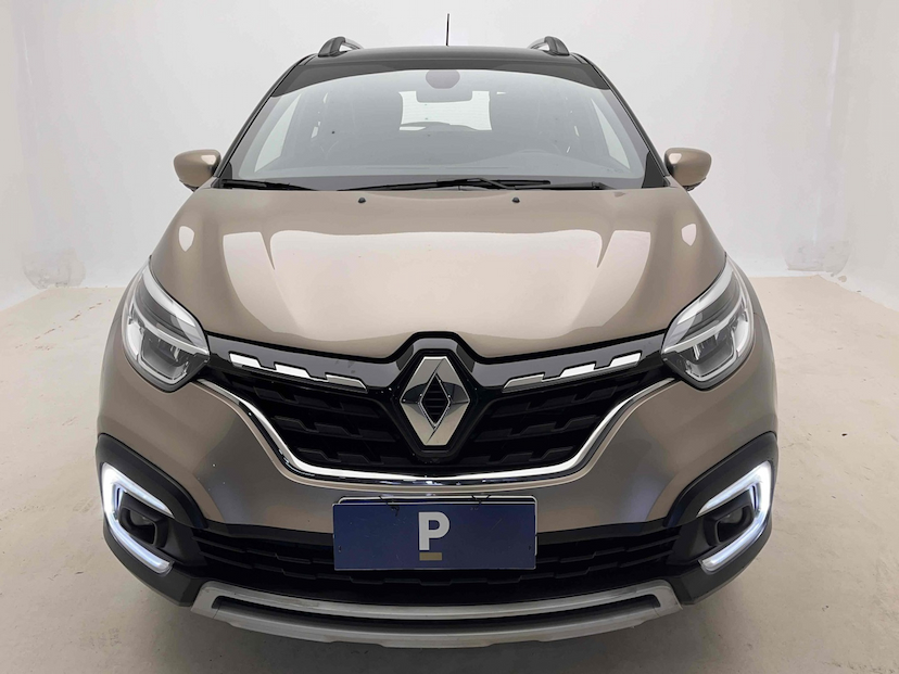 Foto do veículo RENAULT CAPTUR 1.3 TCE FLEX ICONIC X-TRONIC 2022 32.025 KM 98.900,00