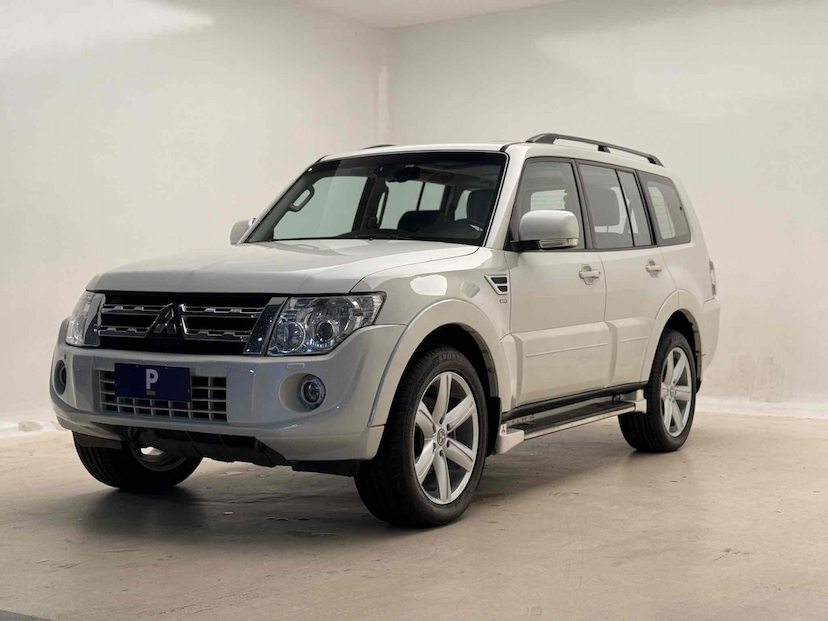Foto do veículo MITSUBISHI PAJERO FULL 3.2 HPE 4X4 16V TURBO INTERCOOLER DIESEL 4P AUTOMÁTICO 2014 113.289 KM 134.900,00