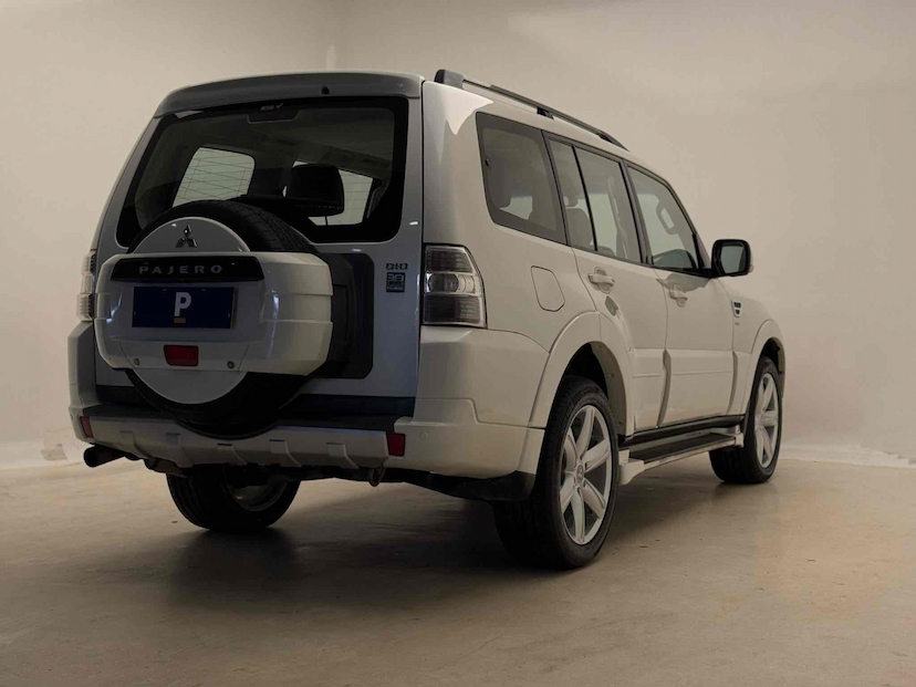 Foto do veículo MITSUBISHI PAJERO FULL 3.2 HPE 4X4 16V TURBO INTERCOOLER DIESEL 4P AUTOMÁTICO 2014 113.289 KM 134.900,00