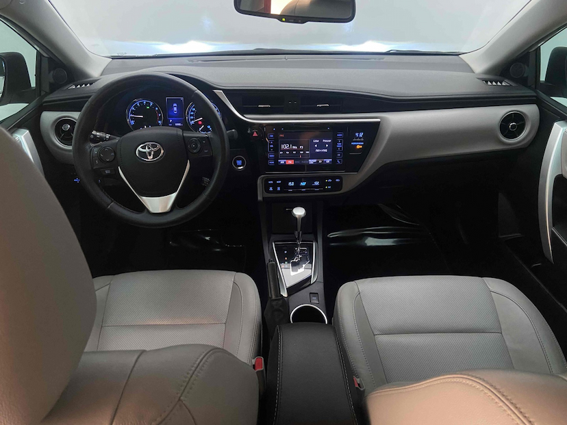 Foto do veículo TOYOTA COROLLA 2.0 XRS 16V FLEX 4P AUTOMÁTICO 2018 69.982 KM 103.000,00