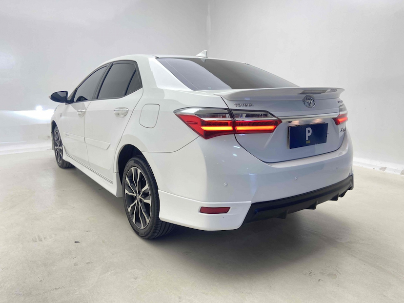 Foto do veículo TOYOTA COROLLA 2.0 XRS 16V FLEX 4P AUTOMÁTICO 2018 69.982 KM 103.000,00