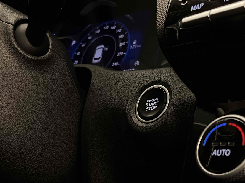 Foto do veículo HYUNDAI CRETA 1.0 TGDI FLEX PLATINUM AUTOMÁTICO 2022 33.819 KM 127.900,00