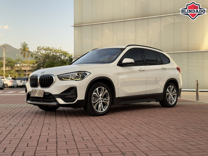 Foto do veículo BMW X1 2.0 16V TURBO ACTIVEFLEX SDRIVE20I 4P AUTOMÁTICO 2020 46.467 KM 183.900,00