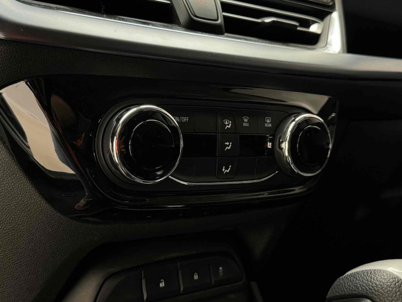 Foto do veículo CHEVROLET SPIN 1.8 LTZ 8V FLEX 4P AUTOMÁTICO 2025 23.156 KM 124.900,00