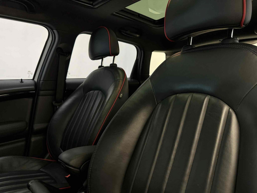 Foto do veículo MINI COUNTRYMAN 1.6 JOHN WORKS ALL4 16V GASOLINA 4P AUTOMÁTICO 2016 76.568 KM 106.900,00