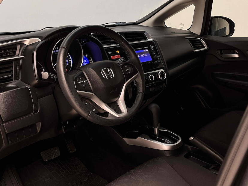 Foto do veículo HONDA FIT 1.5 EX 16V FLEX 4P AUTOMÁTICO 2016 71.433 KM 68.900,00