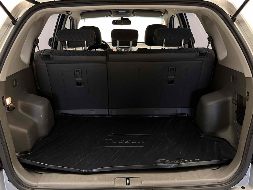 Foto do veículo HYUNDAI TUCSON 2.0 MPFI GLS 16V 143CV 2WD GASOLINA 4P AUTOMÁTICO 2012 75.554 KM 45.900,00
