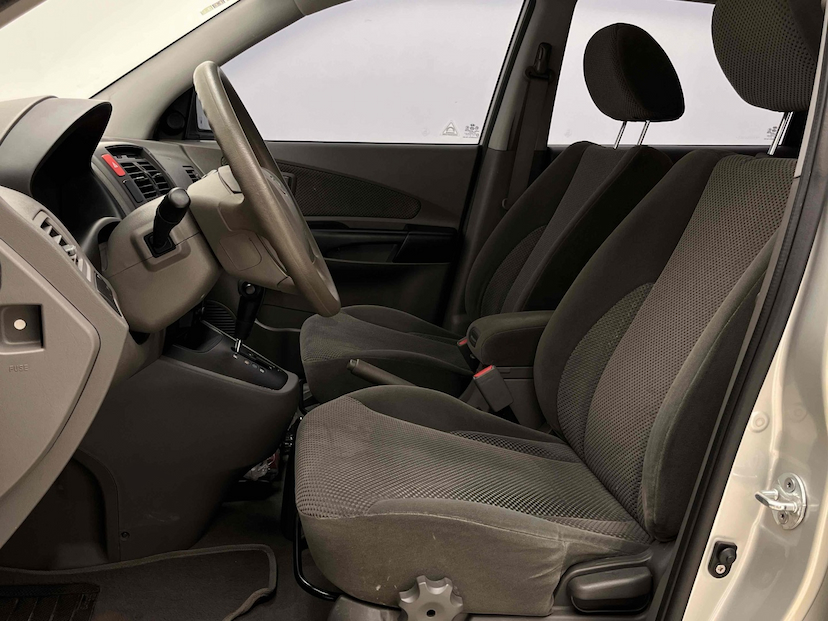 Foto do veículo HYUNDAI TUCSON 2.0 MPFI GLS 16V 143CV 2WD GASOLINA 4P AUTOMÁTICO 2012 75.554 KM 45.900,00