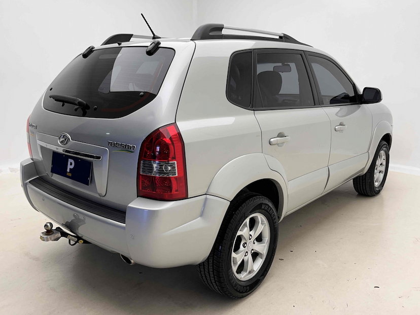 Foto do veículo HYUNDAI TUCSON 2.0 MPFI GLS 16V 143CV 2WD GASOLINA 4P AUTOMÁTICO 2012 75.554 KM 45.900,00