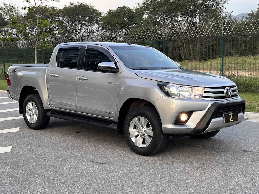 Foto do veículo TOYOTA HILUX 2.8 SRV 4X4 CD 16V DIESEL 4P AUTOMÁTICO 2018 57.437 KM 180.000,00