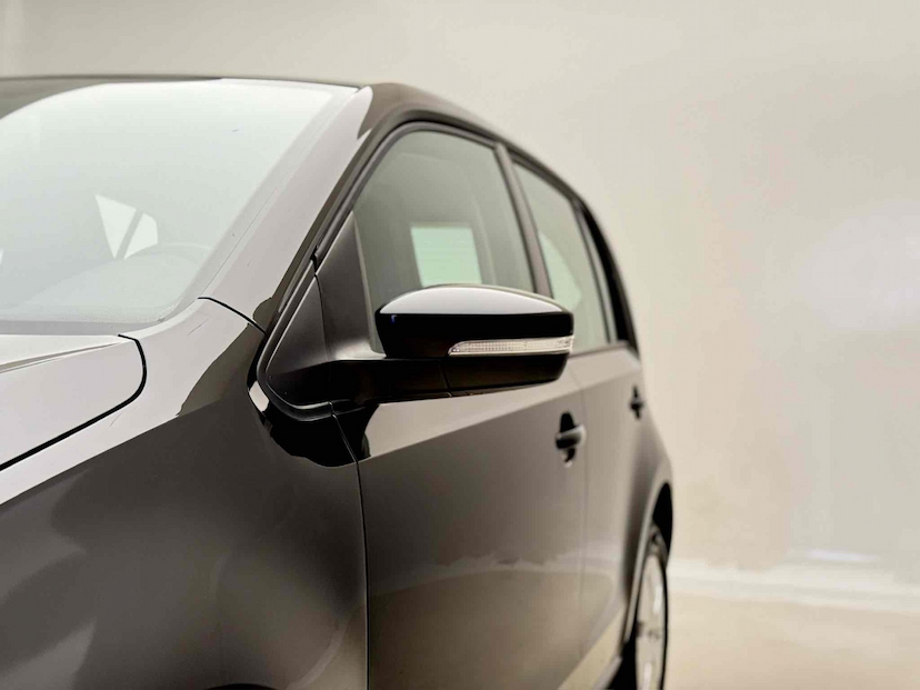Foto do veículo VOLKSWAGEN UP 1.0 MPI MOVE UP 12V FLEX 4P MANUAL 2016 22.195 KM 45.900,00