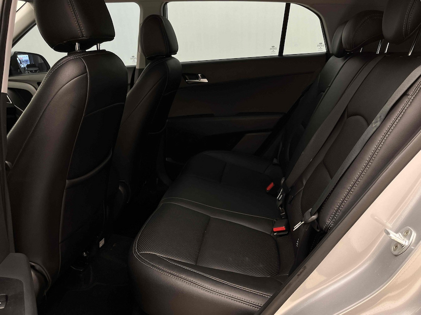 Foto do veículo HYUNDAI CRETA 1.6 16V FLEX ACTION AUTOMÁTICO 2022 9.589 KM 95.900,00