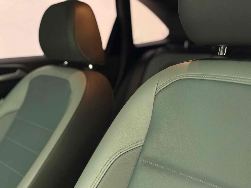 Foto do veículo VOLKSWAGEN NIVUS 1.0 200 TSI TOTAL FLEX HIGHLINE AUTOMÁTICO 2022 30.816 KM 107.900,00