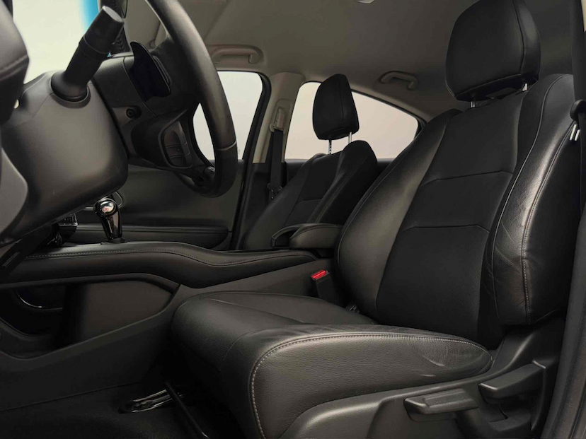 Foto do veículo HONDA HR-V 1.8 16V FLEX EXL 4P AUTOMÁTICO 2020 37.045 KM 113.900,00