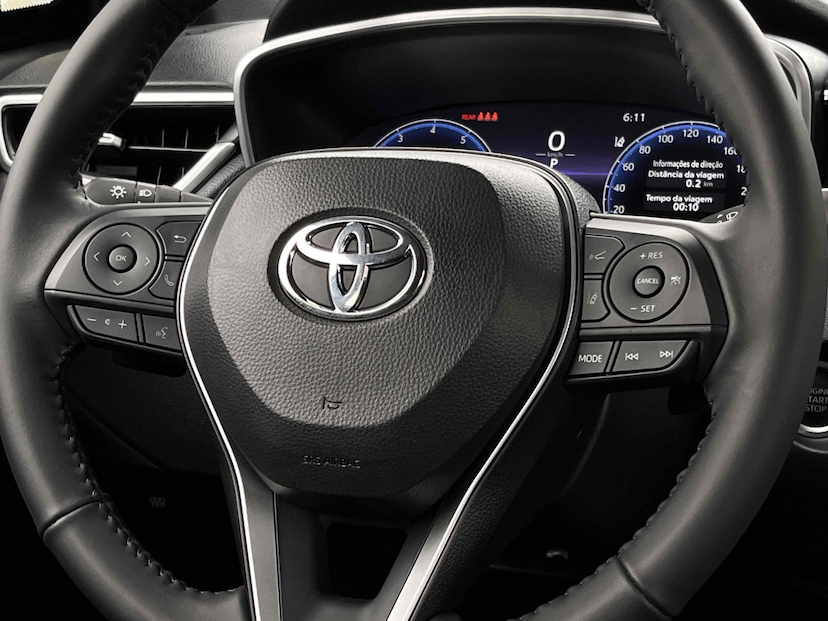 Foto do veículo TOYOTA COROLLA CROSS 2.0 VVT-IE FLEX XRE DIRECT SHIFT 2025 0 KM 254.900,00