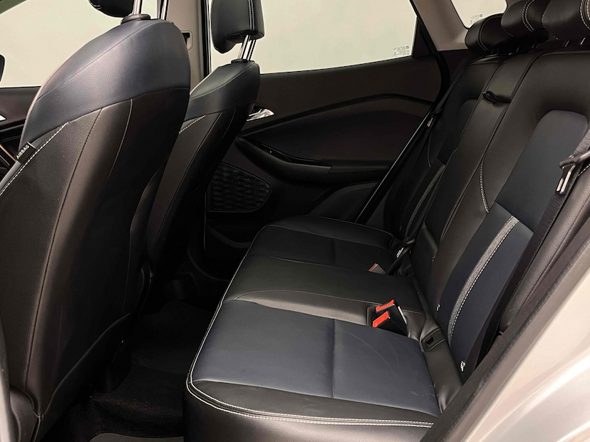 Foto do veículo CHEVROLET TRACKER 1.2 TURBO FLEX PREMIER AUTOMÁTICO 2022 18.183 KM 115.900,00