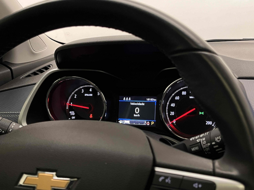 Foto do veículo CHEVROLET TRACKER 1.2 TURBO FLEX PREMIER AUTOMÁTICO 2022 18.183 KM 115.900,00