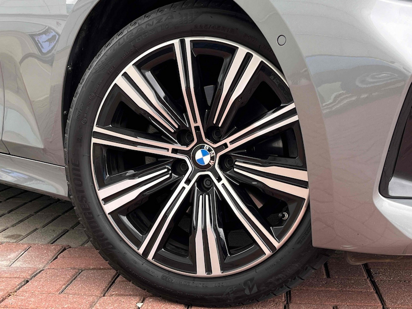 Foto do veículo BMW 320I 2.0 16V TURBO FLEX GP AUTOMÁTICO 2023 37.752 KM 225.900,00