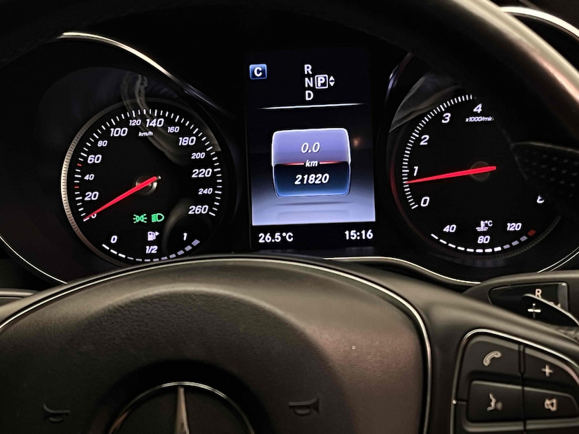 Foto do veículo MERCEDES-BENZ C 180 1.6 CGI 16V TURBO GASOLINA 4P AUTOMÁTICO 2015 21.820 KM 105.900,00