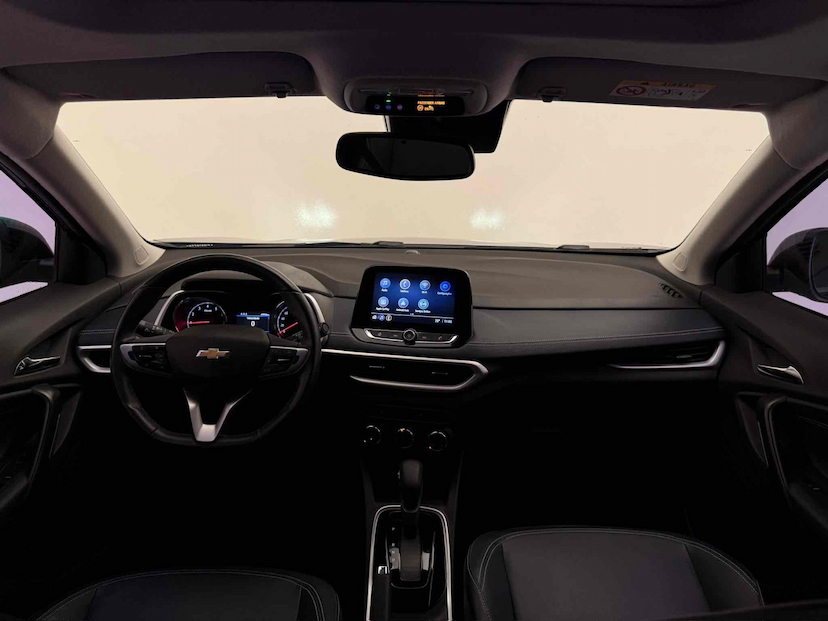 Foto do veículo CHEVROLET TRACKER 1.2 TURBO FLEX PREMIER AUTOMÁTICO 2023 45.928 KM 120.900,00