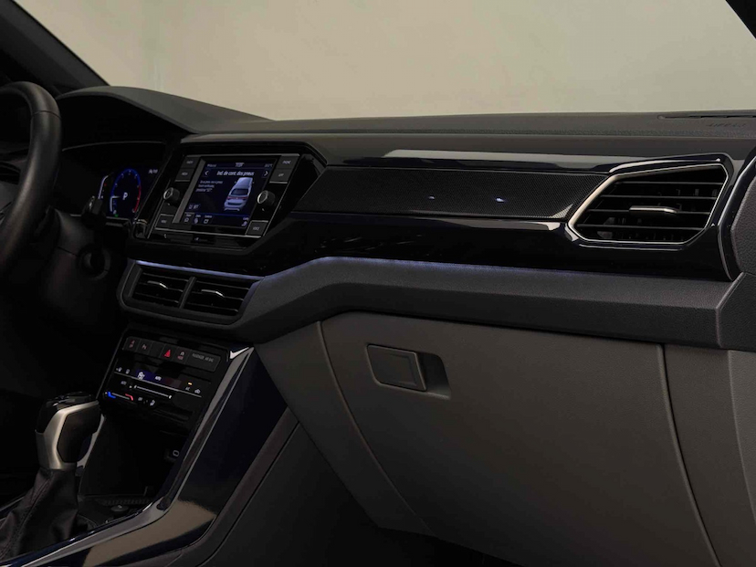 Foto do veículo VOLKSWAGEN T-CROSS 1.0 200 TSI TOTAL FLEX COMFORTLINE AUTOMÁTICO 2023 25.460 KM 116.900,00