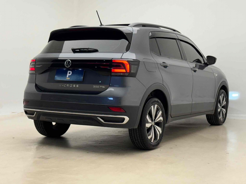 Foto do veículo VOLKSWAGEN T-CROSS 1.0 200 TSI TOTAL FLEX COMFORTLINE AUTOMÁTICO 2023 25.460 KM 116.900,00