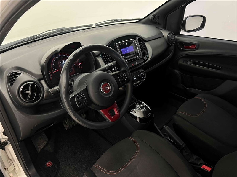 Foto do veículo FIAT UNO 1.4 EVO SPORTING 8V FLEX 4P AUTOMATIZADO 2016 53.310 KM 48.900,00