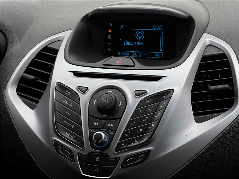 Foto do veículo FORD KA 1.0 TI-VCT FLEX SE PLUS MANUAL 2015 38.249 KM 40.900,00