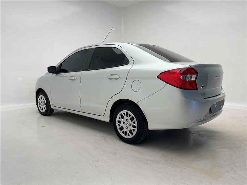 Foto do veículo FORD KA SEDAN 1.5 SE 16V FLEX 4P MANUAL 2018 65.820 KM 49.900,00