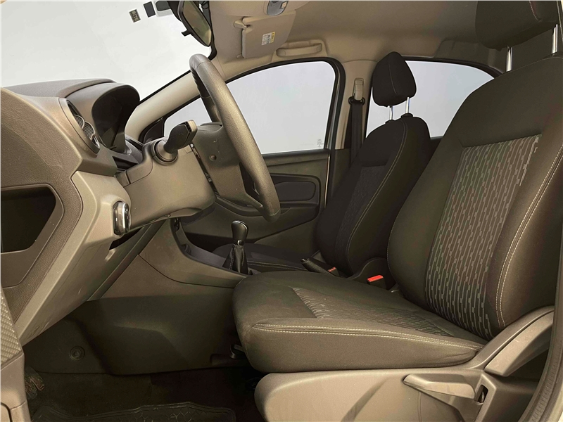 Foto do veículo FORD KA SEDAN 1.5 SE 16V FLEX 4P MANUAL 2018 65.820 KM 49.900,00