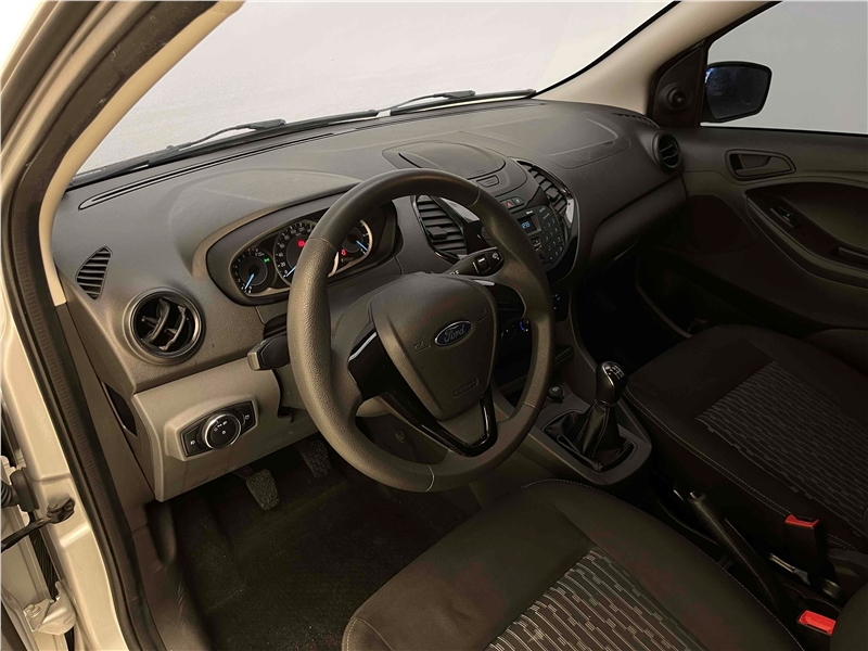 Foto do veículo FORD KA SEDAN 1.5 SE 16V FLEX 4P MANUAL 2018 65.820 KM 49.900,00
